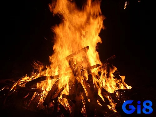 Mơ đang nhóm lửa tượng trưng cho việc khởi động dự án mới, nuôi dưỡng đam mê